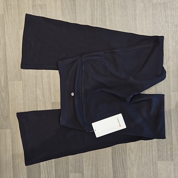 Lululemon Groove Flare Pant *Nulu - Picture 2 of 2